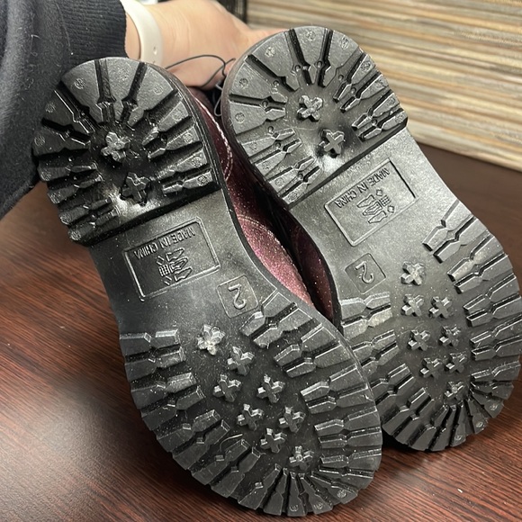 SPLASH boots for the little princess! Perfect for fall/spring - Picture 5 of 6